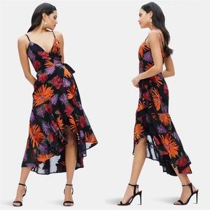 DRESS THE POPULATION Salome Black Floral Embroidered True Wrap Dress Size Small